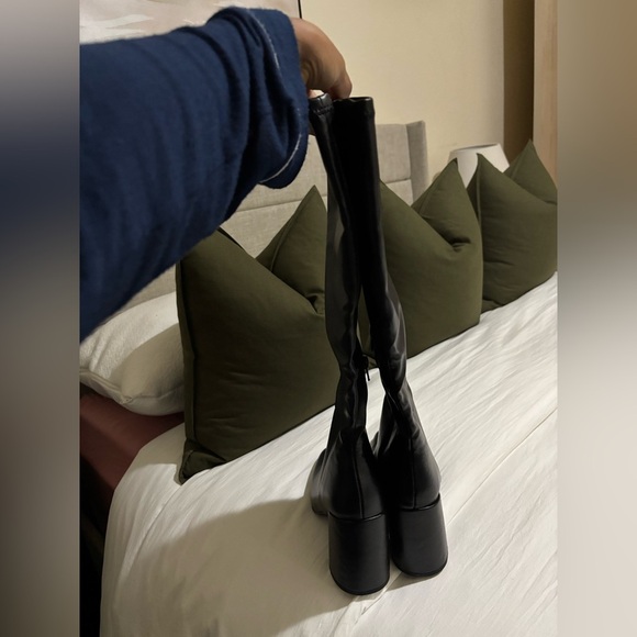 Winslow Boot - Picture 2 of 3